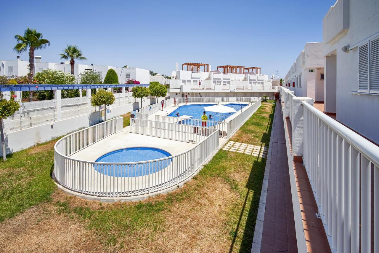 Pierre & Vacances Mojacar Playa Bagian luar foto