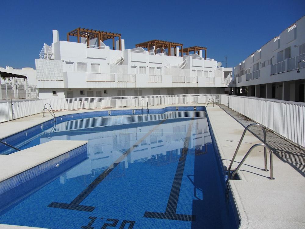 Pierre & Vacances Mojacar Playa Bagian luar foto